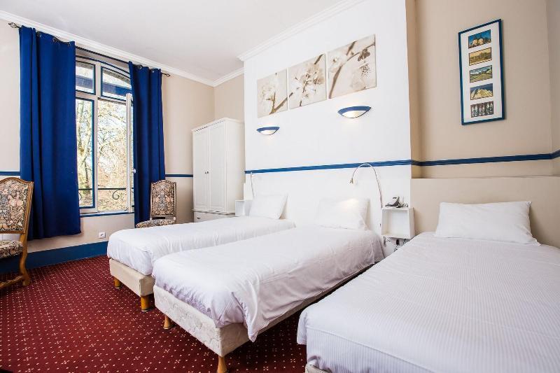 Chenal Hotel Beauvais Esterno foto