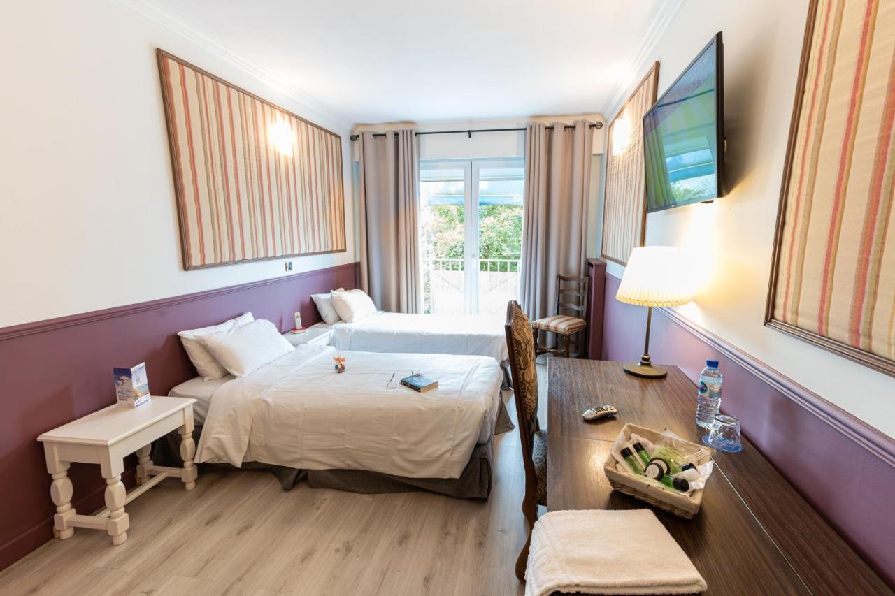 Chenal Hotel Beauvais Esterno foto